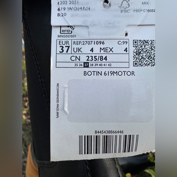 Mango Ankle Boots Size 37 Black Elasticated Sock Chunky Contrast Soles 37/6.5 - Picture 11 of 12